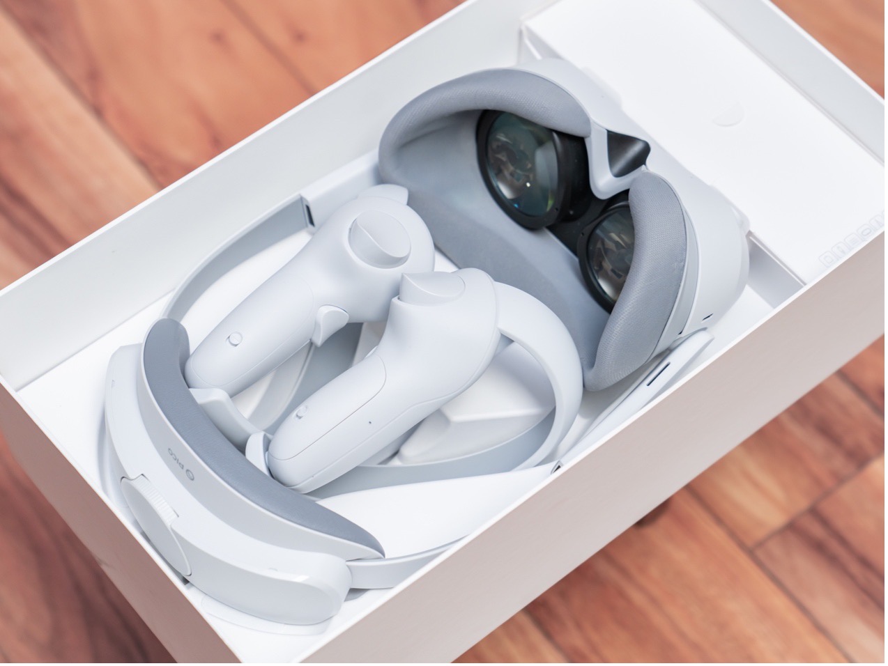 pico4开箱,pico4畅玩版开箱