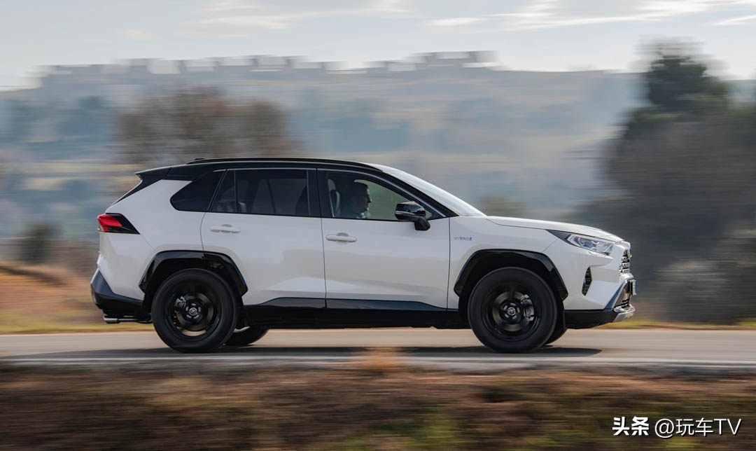 宝马x7和汉兰达三排哪个大,新款大汉兰达长宽高