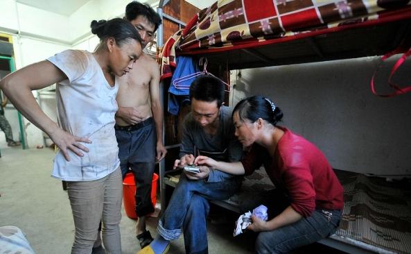 工地上干活的人有多辛苦,在工地上班的辛酸只有自己知道