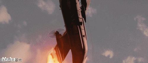 飞机装大型降落伞,飞机坠毁前黑匣子可以弹射吗