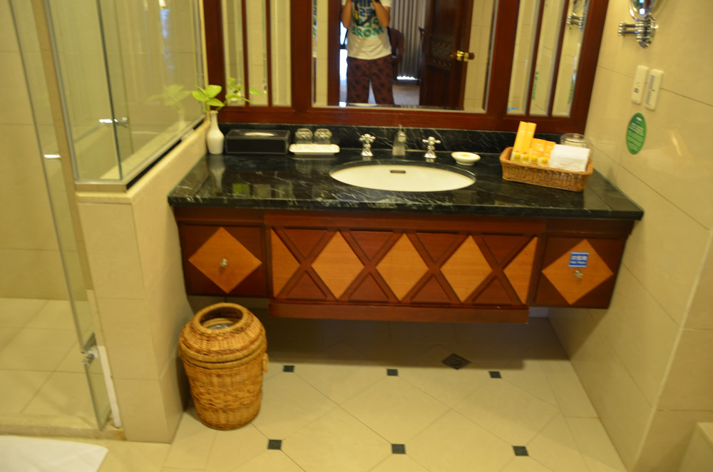 娜鲁湾酒店,娜鲁湾大酒店台北