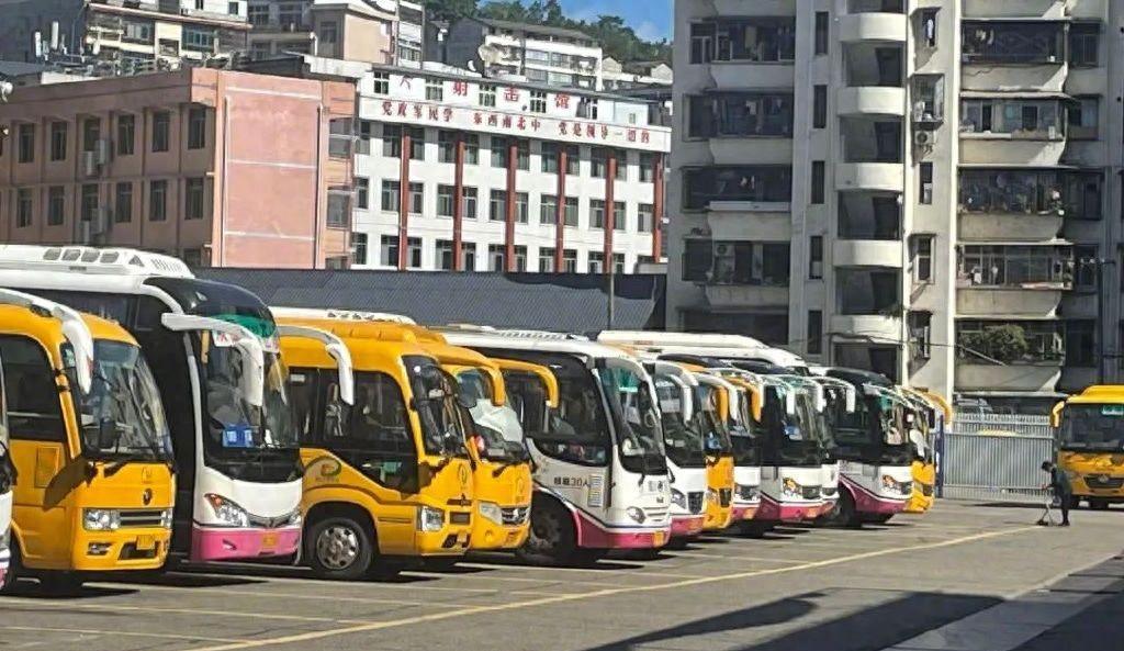 小县城的客运站,小县城里开驿站赚钱吗