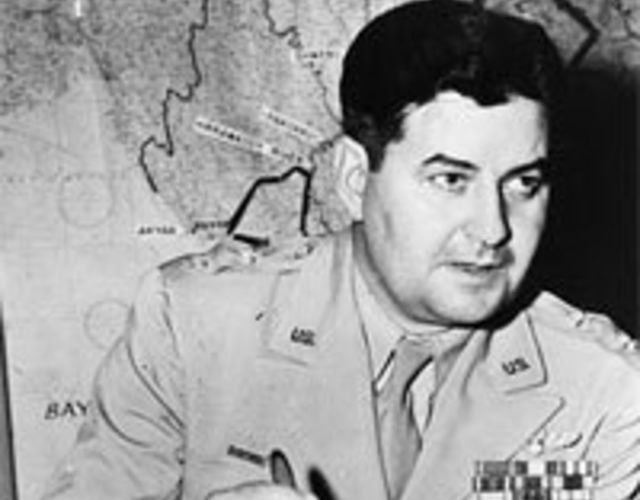 李梅杀死多少日本人,李梅烧死多少人