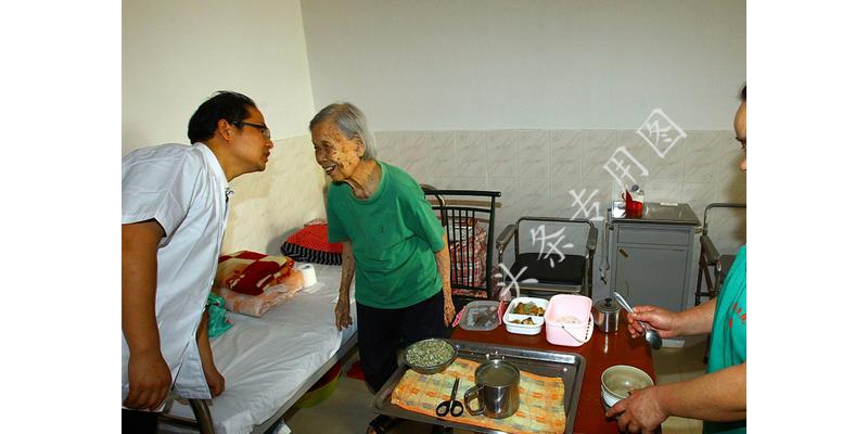 58岁女人找个搭伙老伴有必要吗,老年人搭伙找伴应该了解些什么