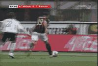 足球外星人全名叫什么,足球外星人