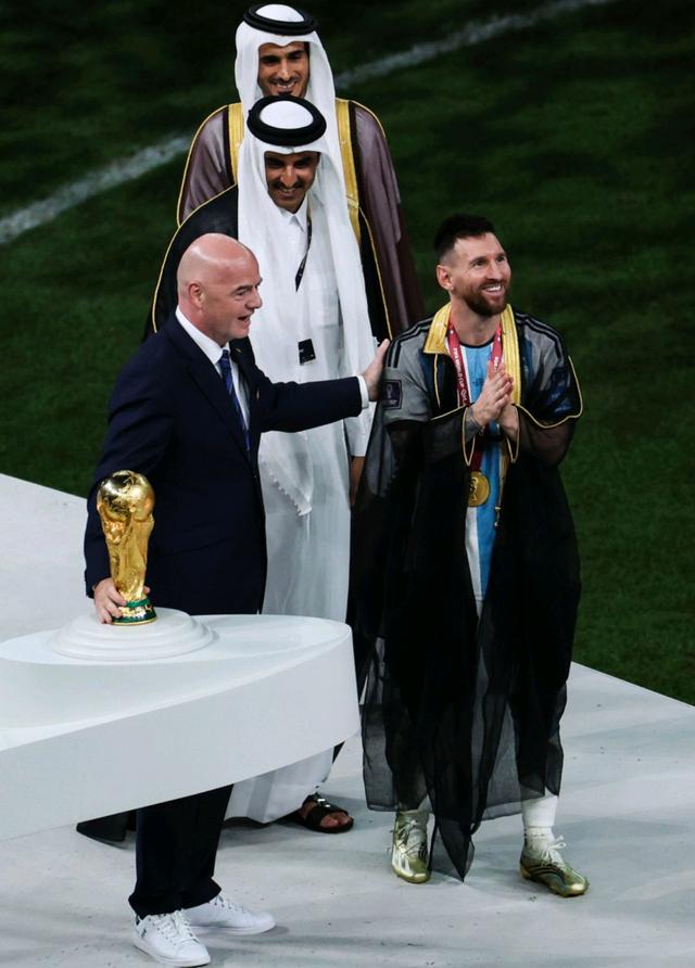 梅西巴萨故事,梅西感情经历纪录片