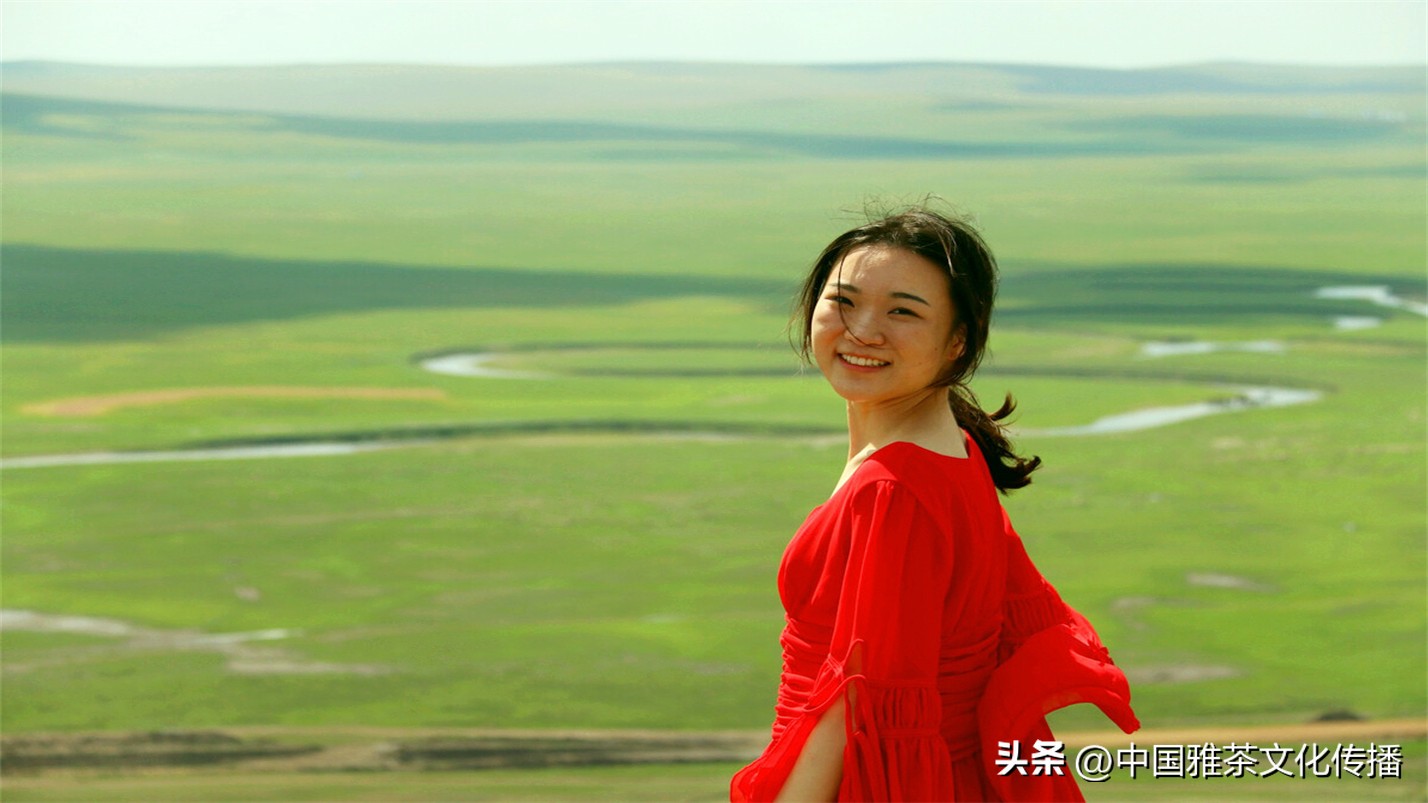 世事浮华岁月喧嚣,岁月如歌谁与共浮华若梦