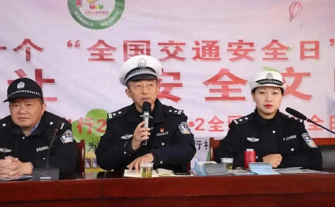 驾驶证没满12分车辆能年检吗,车辆不在年审有效期