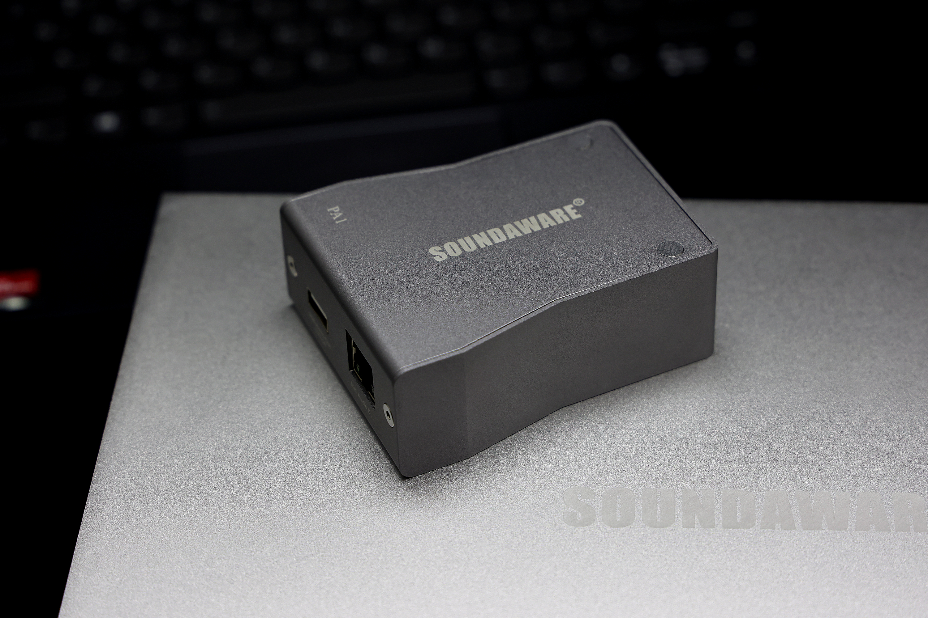 「耳边评测」超万元“PC-HiFi主机”？享声AMCD2数字音乐*放播**器