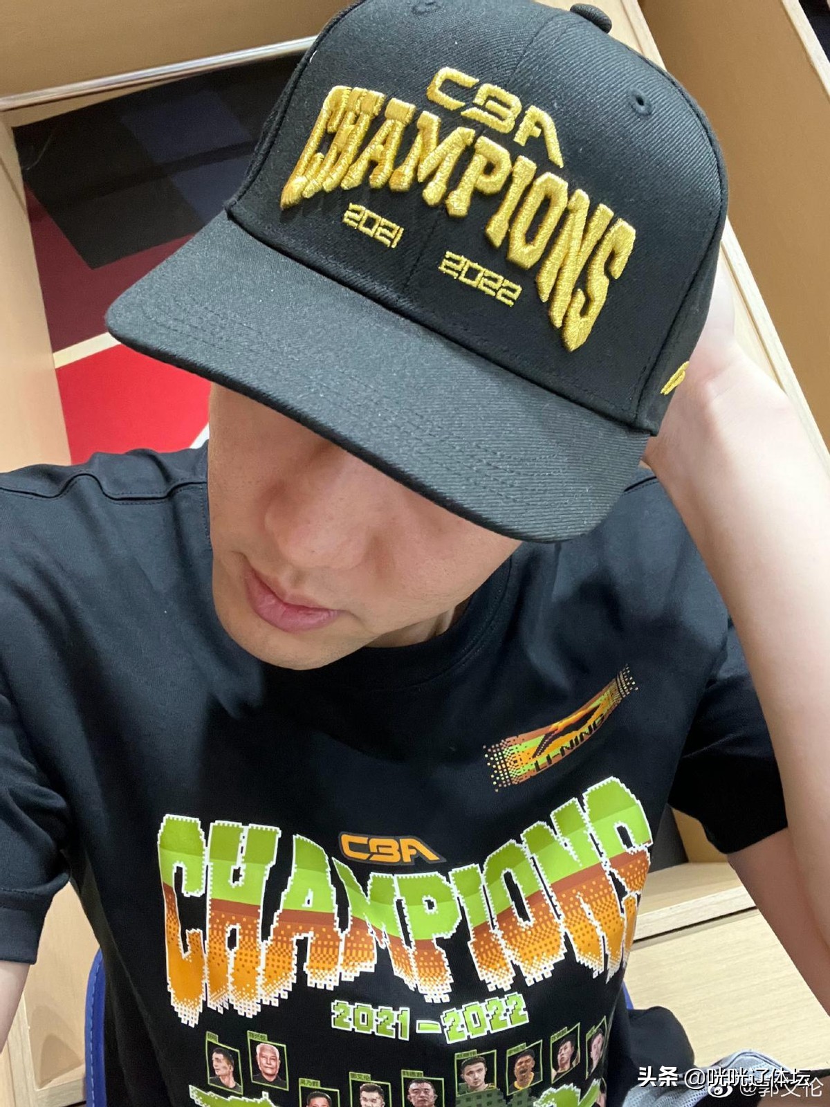 辽篮冠军衫,李宁辽篮夺冠t恤fmvp