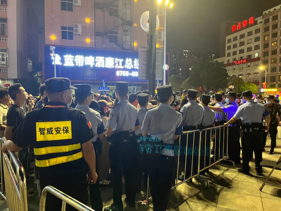 燃情五一|智威安保圆满完成热浪音乐嘉年华（廉江站）安保项目