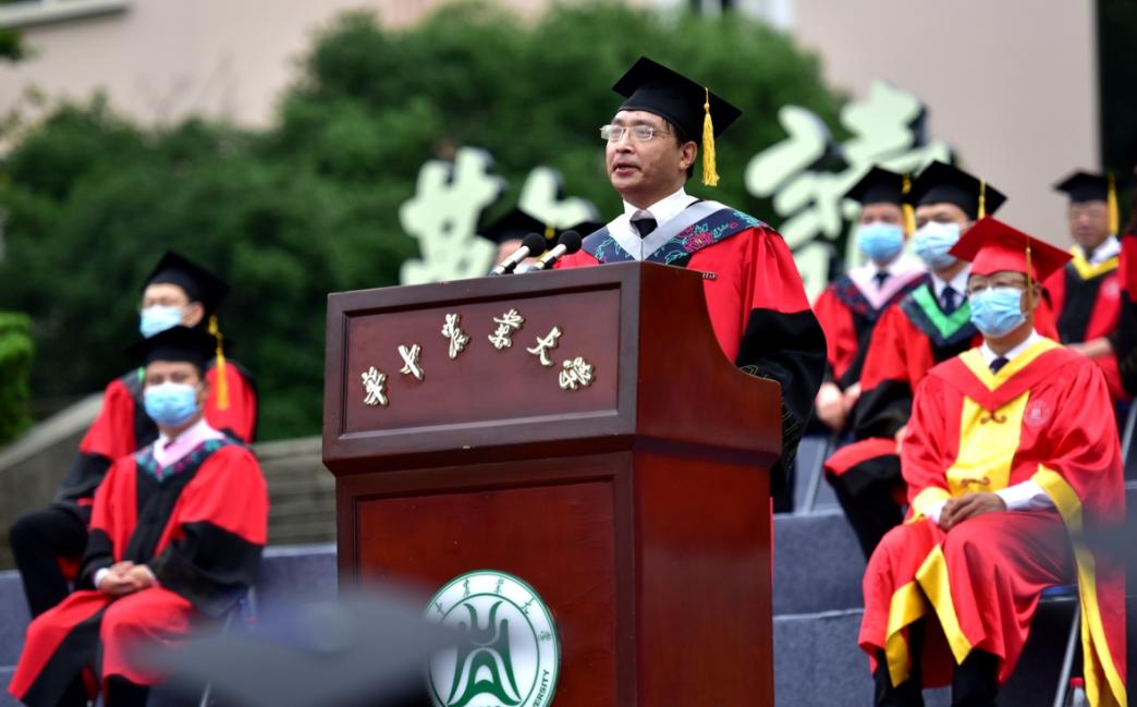 博士毕业岁数大了就业有限制吗,博士毕业成了大龄青年