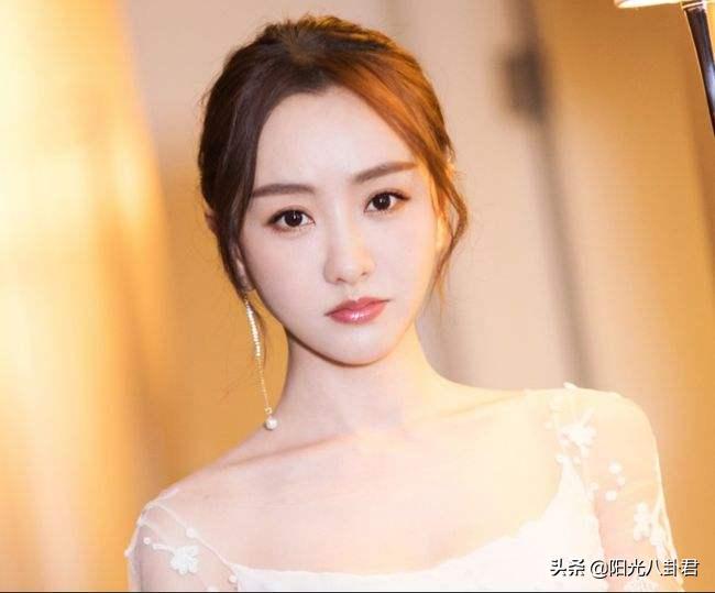 17女生脱发严重怎么解决,哪些明星脱发很严重