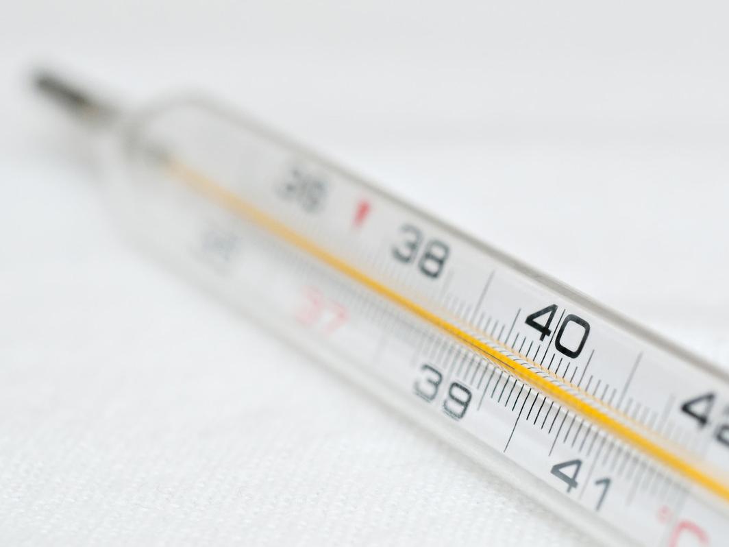 为何有人“下面”没有毛？女性*处私**毛发的4种用处，你知道几个？