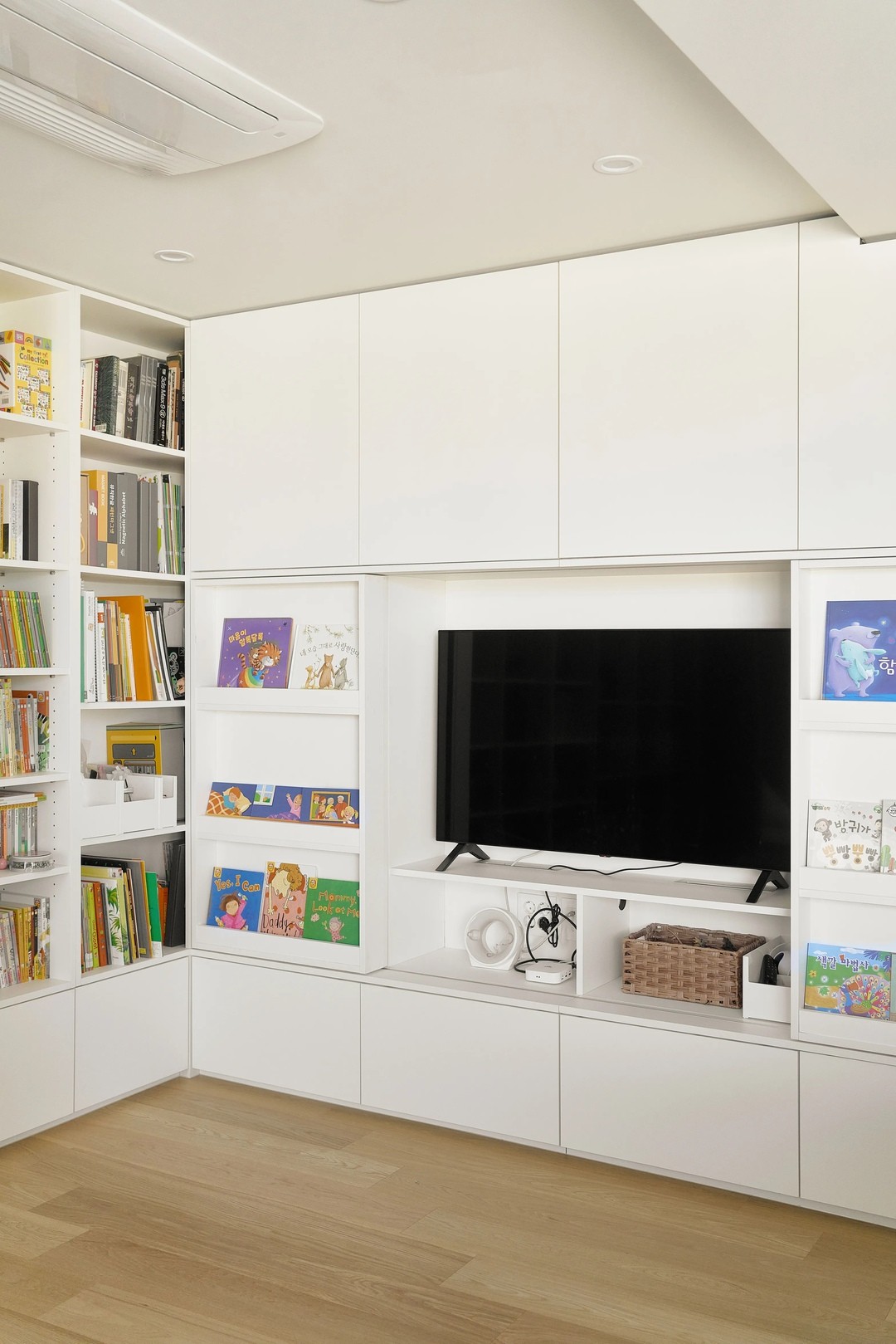 沙发后面没得靠空间该怎么设计,沙发不靠墙怎么设计才好看