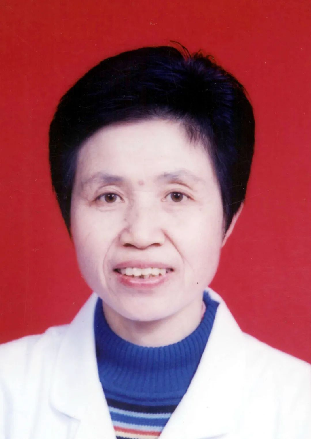 身上很多鸡皮疙瘩怎么回事,身上出现鸡皮疙瘩是什么原因