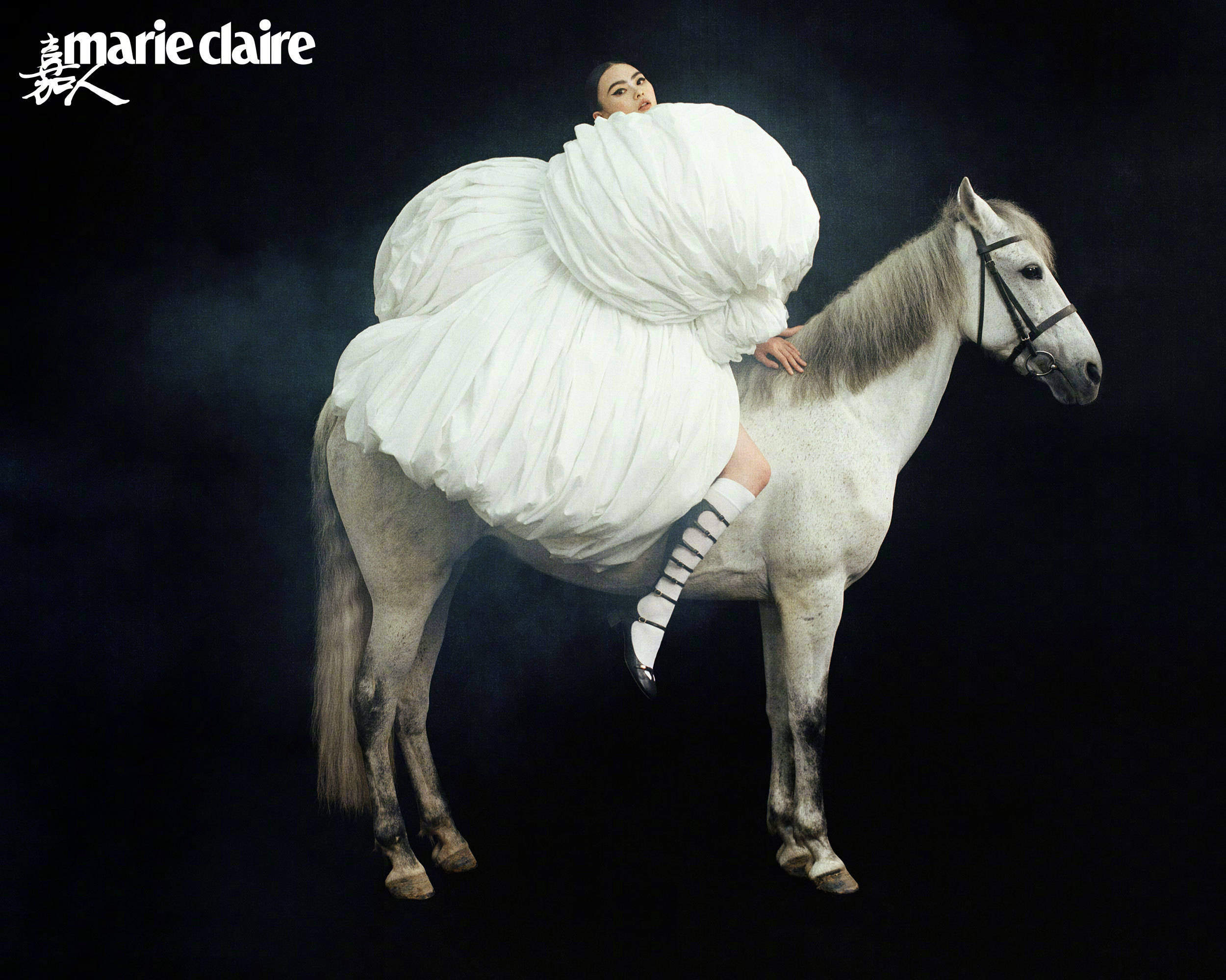 贺聪惊艳的时装,贺聪时尚芭莎