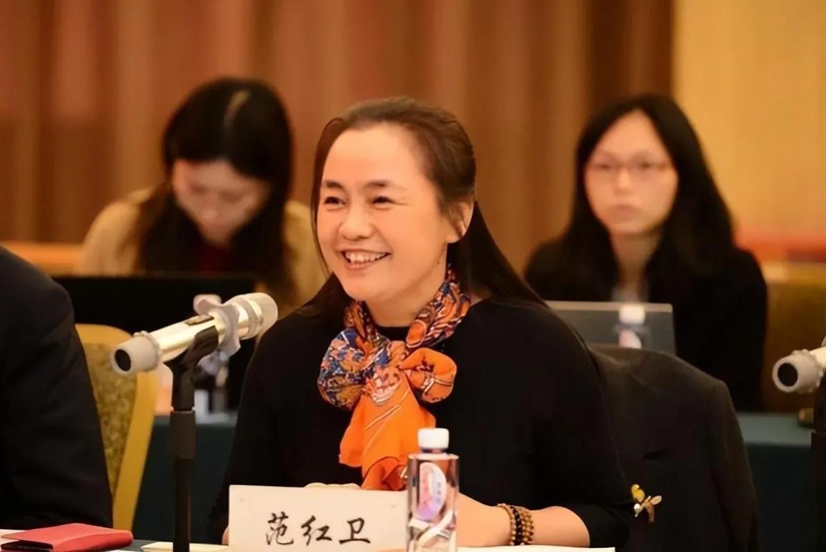 中国最年轻的女富豪,中国女富豪榜前十名