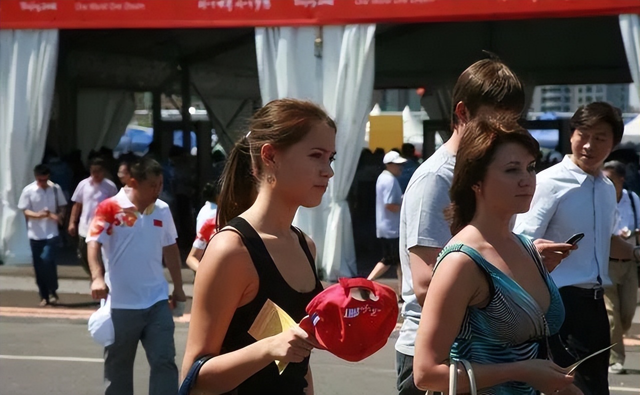 俄罗斯女性大量来到中国河南,大量俄罗斯女生来到中国原因