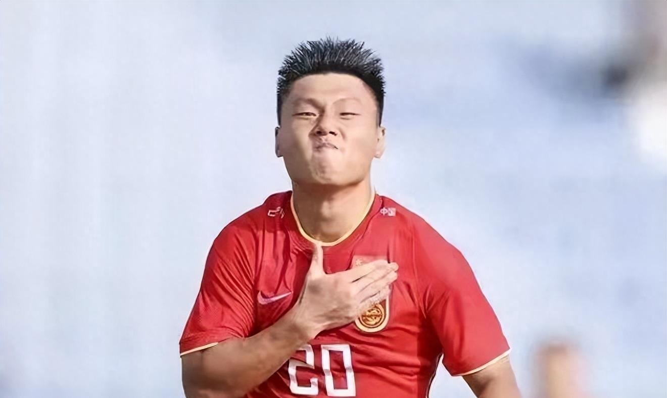 当今足坛无可争议的最顶尖的巨星,曾被寄予厚望的足坛十大失望天才