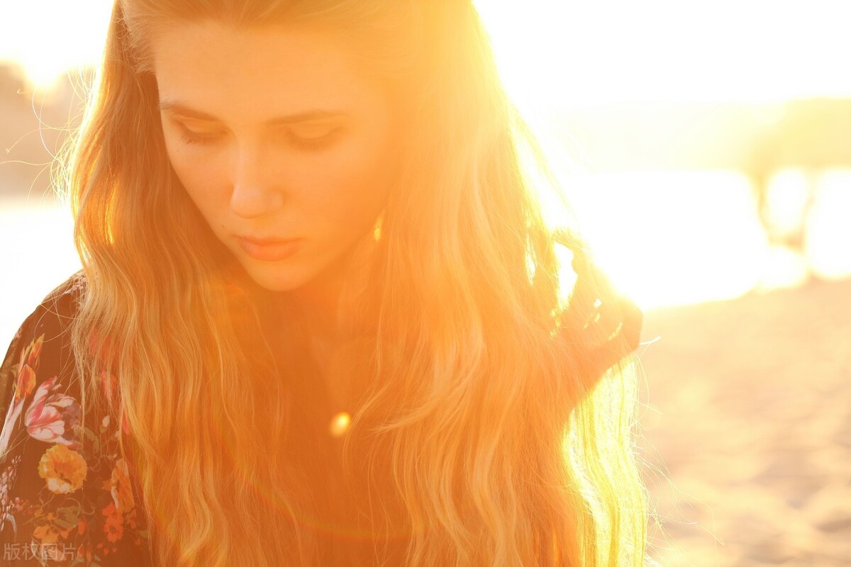 丈夫因妻子买文胸暴打妻子,丈夫因为妻子买衣服暴打妻子