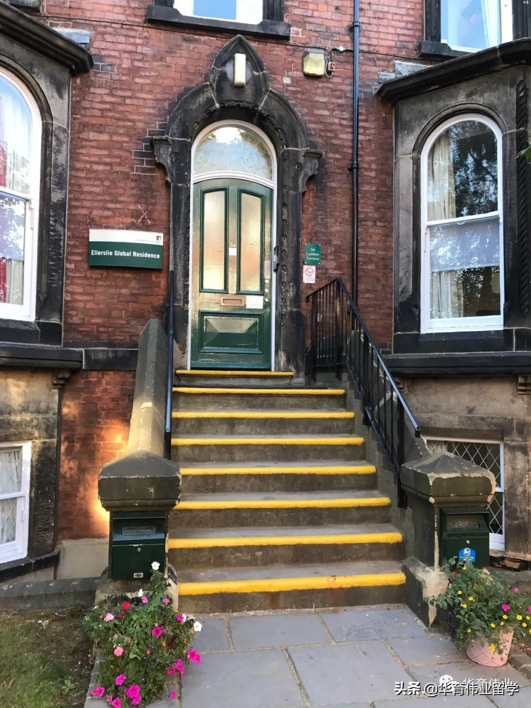 在利兹读研时打卡张国荣读的纺织学院，《指环王》作者是学校老师