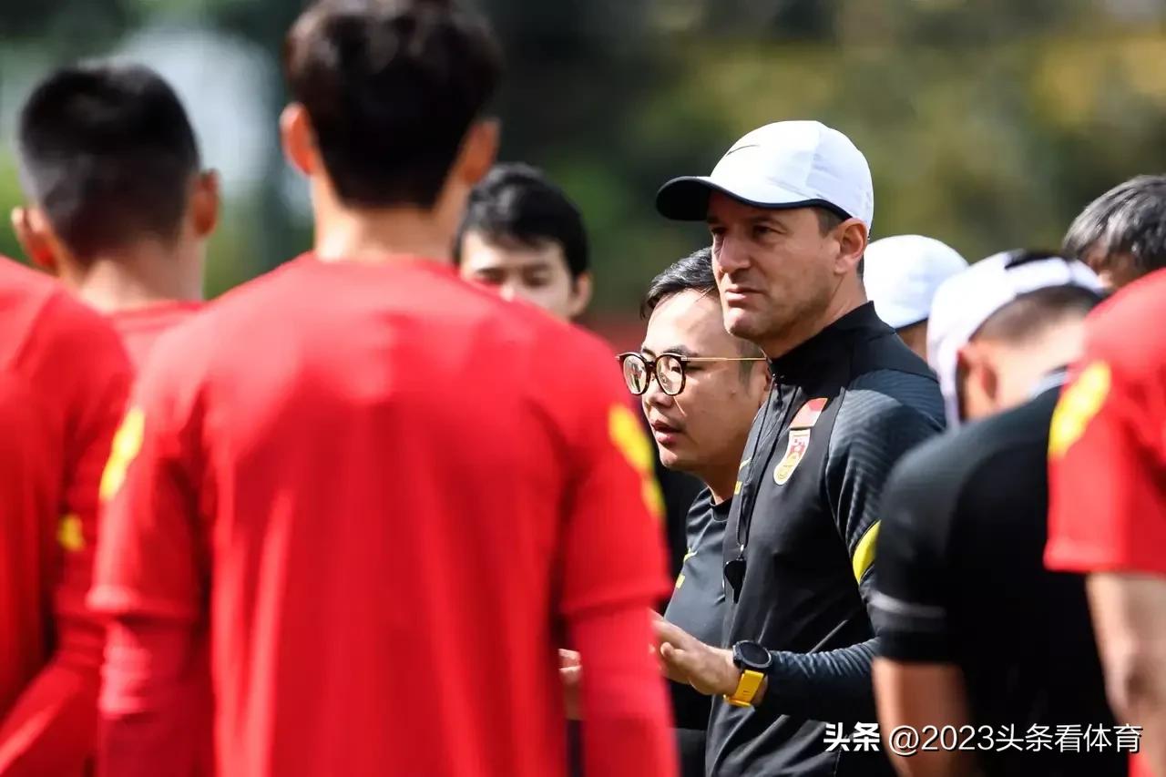 扬科维奇一天三练,扬科维奇体脂率超过10%不能上场