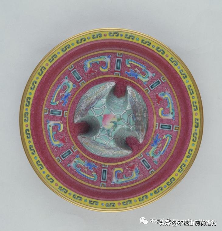 不远山房“说”清代乾隆朝粉彩瓷器（一）