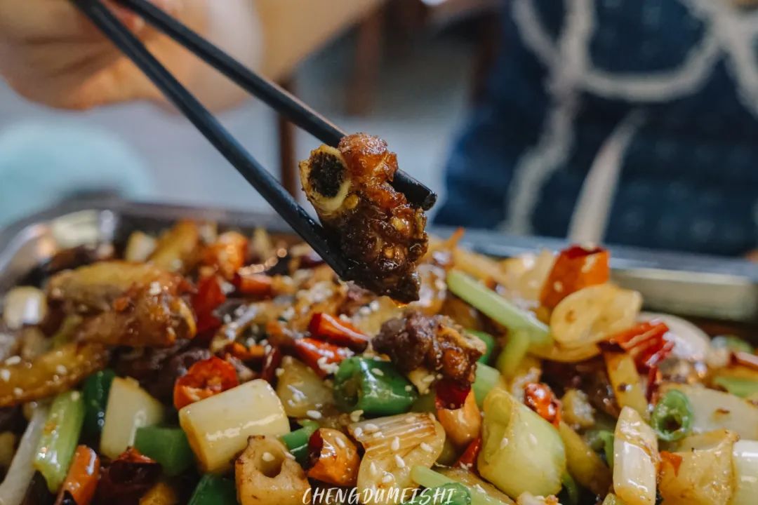 成都周围小众旅游城市,成都周边值得二刷的小城