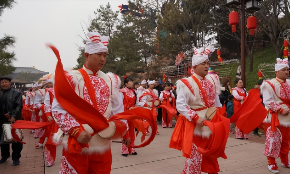 延安传统文化灯笼制作,陕西民间手工木制灯笼