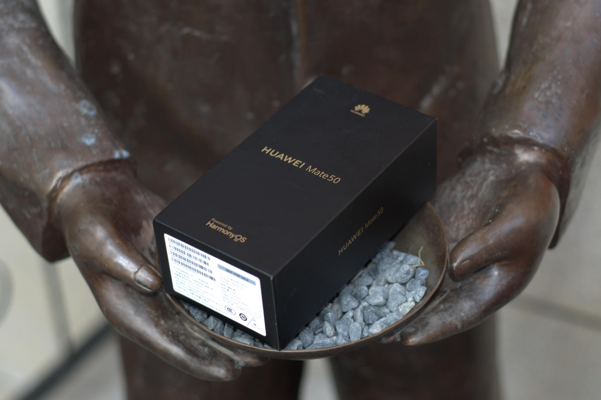 感受一下华为mate50系列黑科技,最新华为mate50真实体验