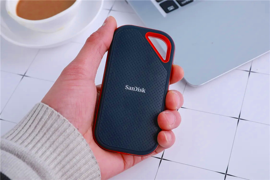 三款公认最好移动固态硬盘推荐,aigo爱国者移动固态硬盘s7pro