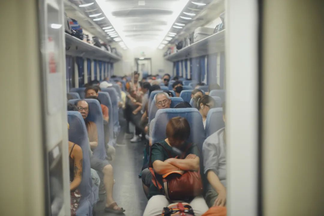 老挝的高铁到中国,中国发往老挝的列车