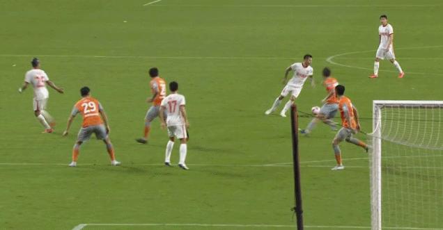 梅州客家赢得赛季首分,梅州客家队勇夺冠军