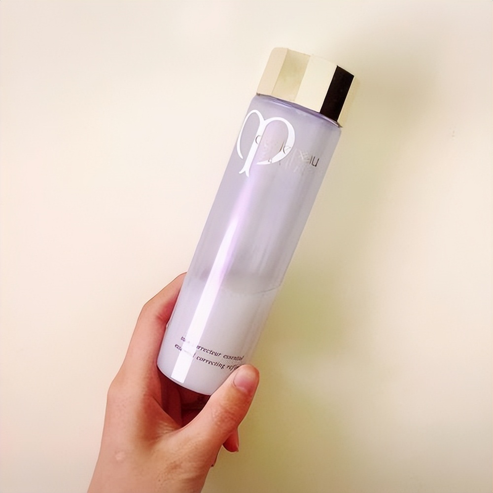 cpb雅诗兰黛精华,干皮用雅诗兰黛哪款精华好