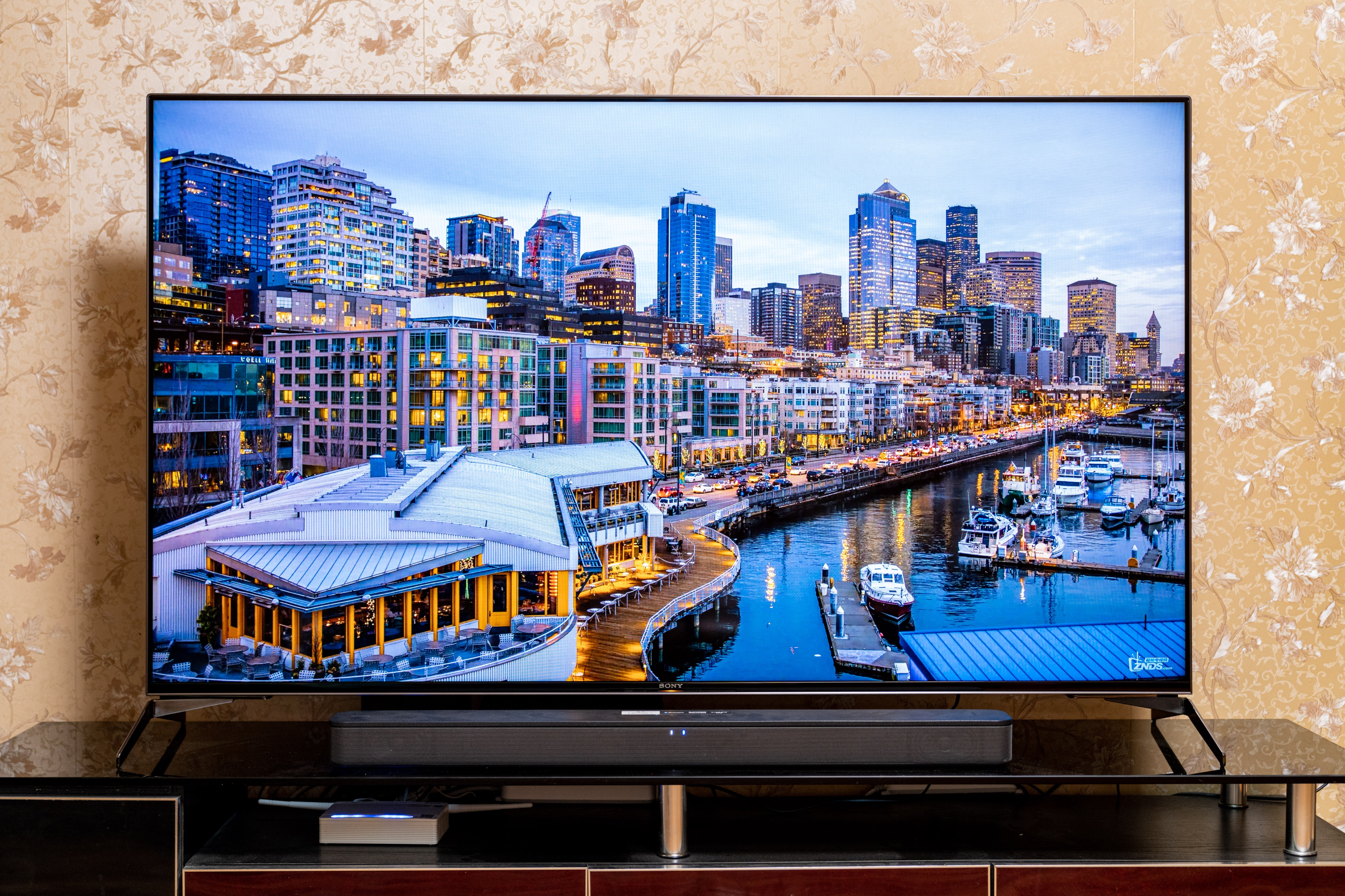 三星电视与tcl电视哪个好,tcl与三星电视哪个好