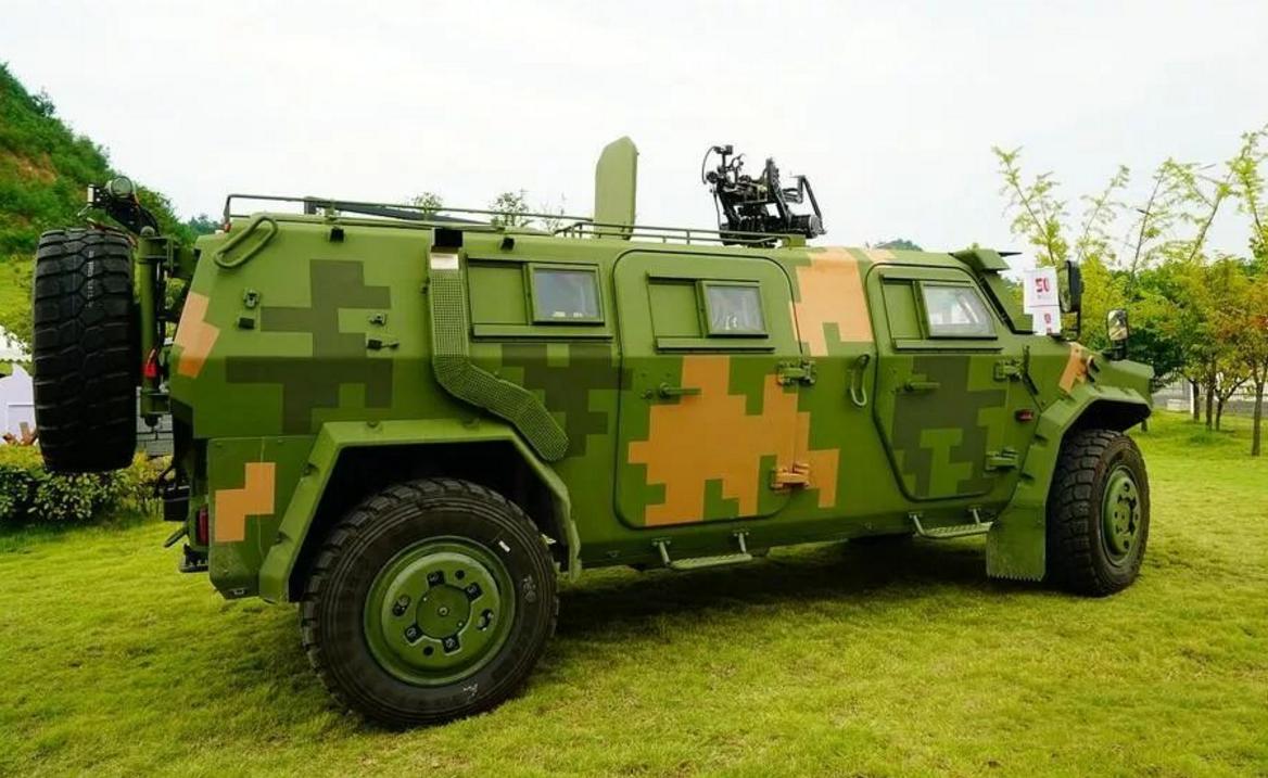 盘点国产25大*用军**越野车