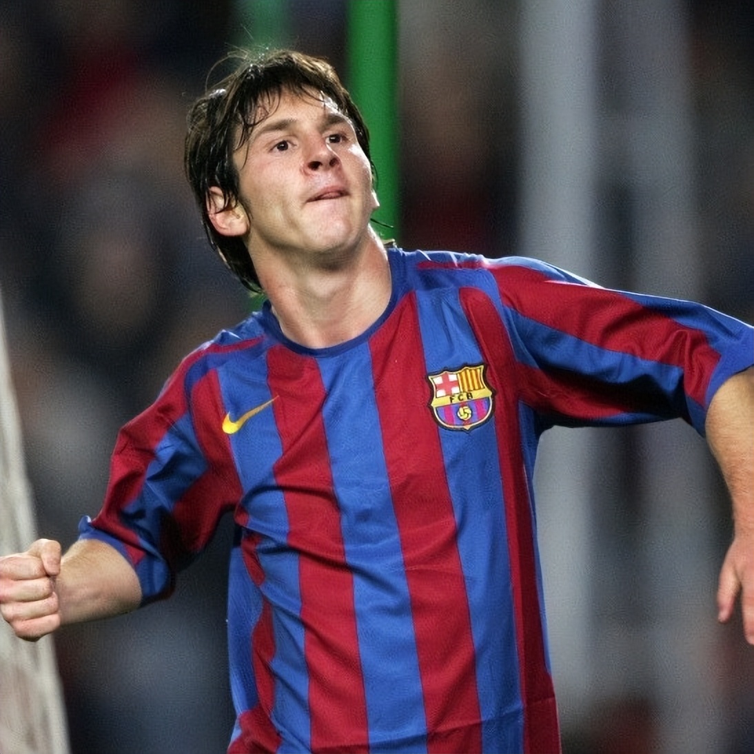 梅西自律前有多爱吃甜食,梅西多自律