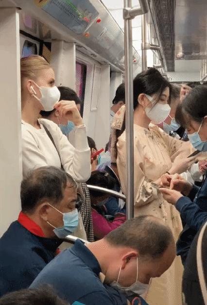 神回复最恶搞的话,被人骂不知羞耻的神回复