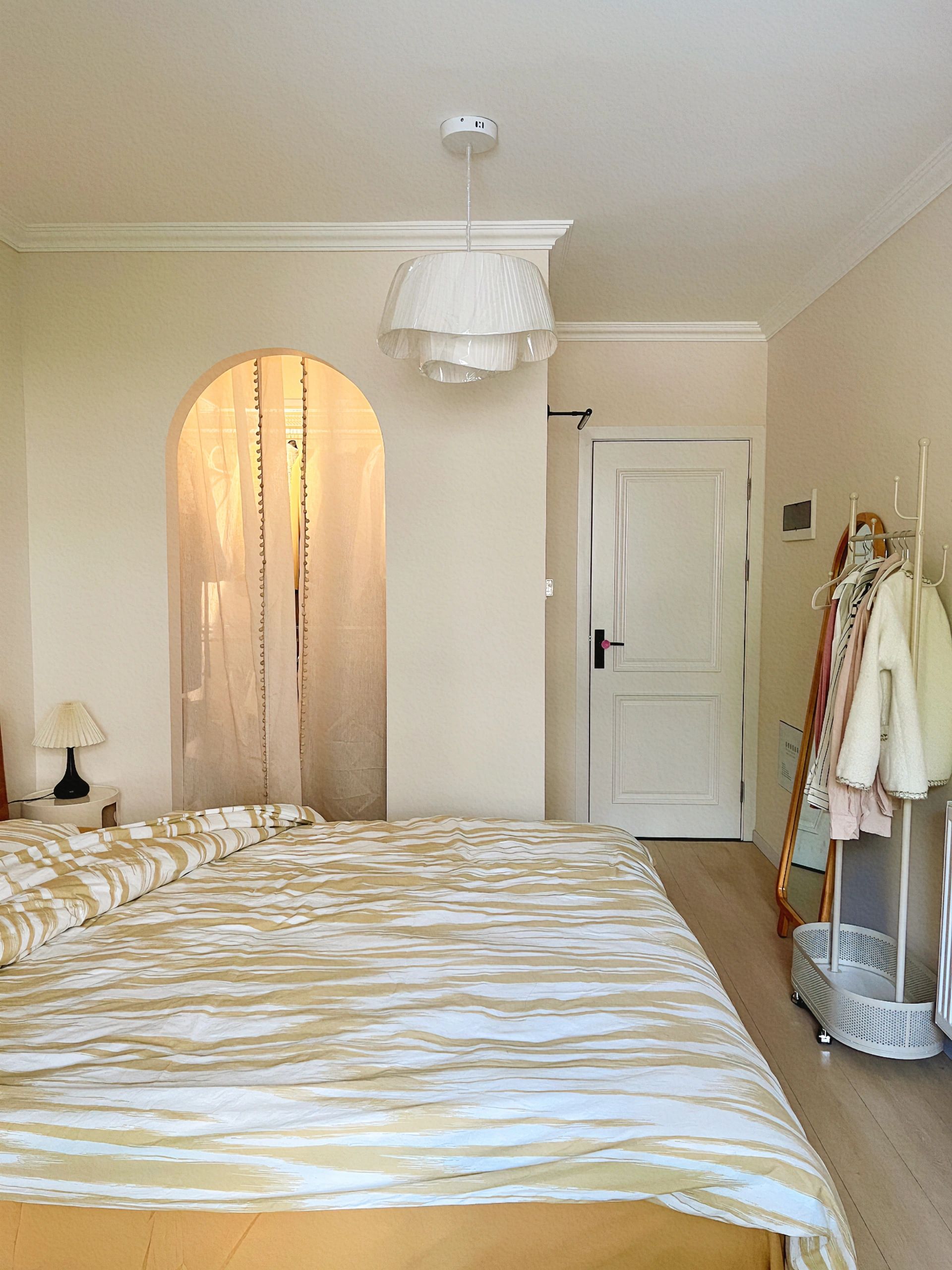 44平方女主房间装修,35岁女人独居小户型装修