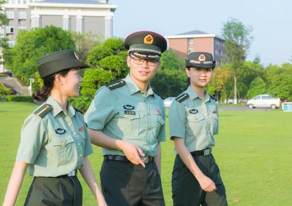 2022*队军**文职公开招聘，工作稳定待遇佳，部分岗位专科生也有机会