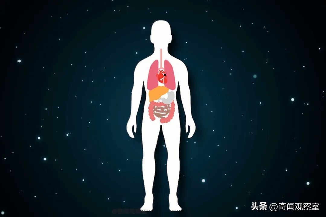 日本三十二年前的密室杀人案,身上没有伤口但是无缘无故出血