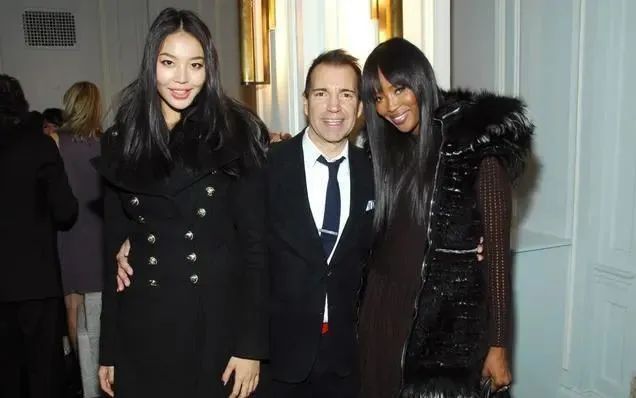 李亚鹏的历任女友有哪些,李亚鹏新女友个人简介