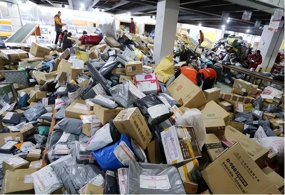 女性成年人用的商品年销量,消费者逐渐增加商品的消费量