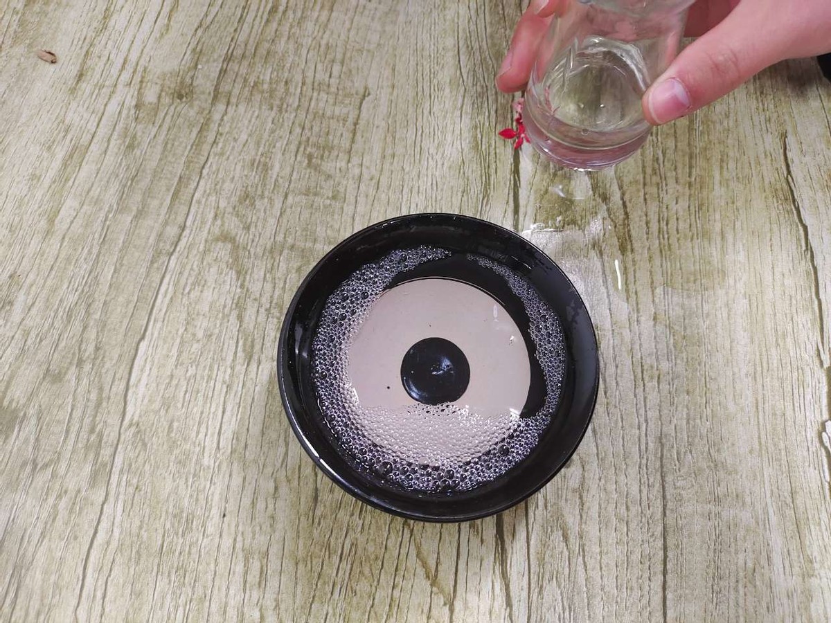 假冒伪劣的酒怎么这么多,市场上的酒百分之九十都是假酒