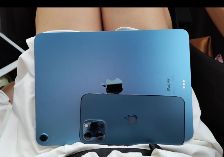 第一个情人节送男朋友什么礼物好,情人节送男朋友礼物排行榜前十名