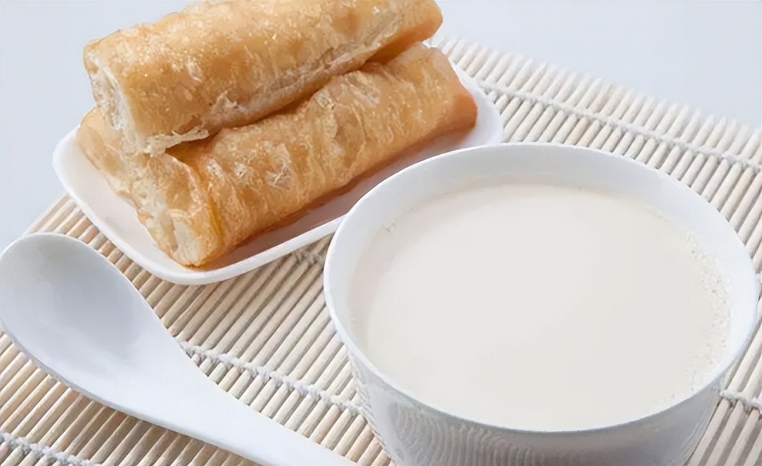 西班牙“白金”豆乳饮料欧洽塔（horchata）与中国豆浆