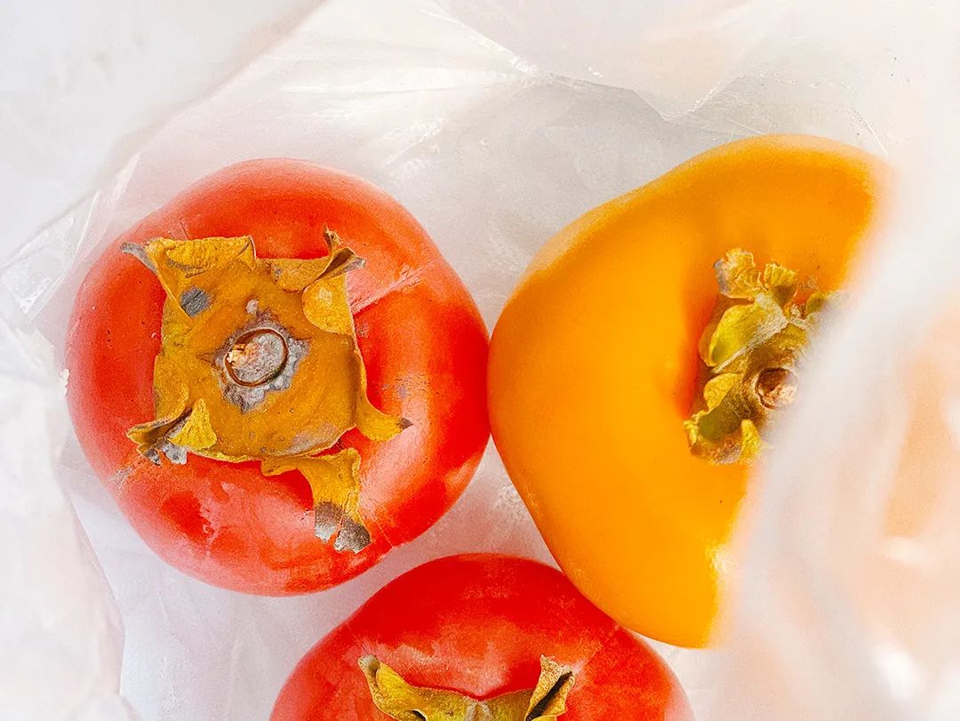 关于元旦的诗词带拼音及赏析,有关元旦诗词美文欣赏