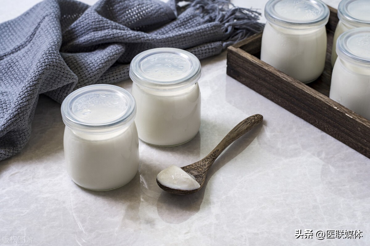 牛奶羊奶骆驼奶粉哪个营养高,奶粉牛奶羊奶驼奶哪个营养价值高