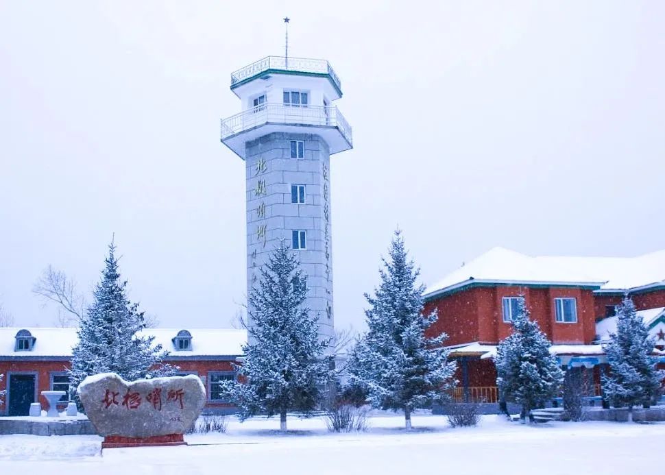 去哪看极光最好的地方,去哪里看极光最好的地方